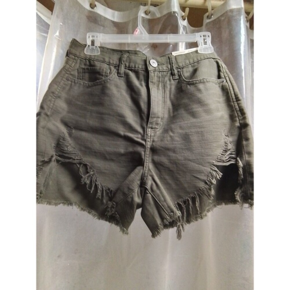 American Eagle Highest Rise Mom Shorts Olive Green Distressed Frayed Hem 4 27W‎